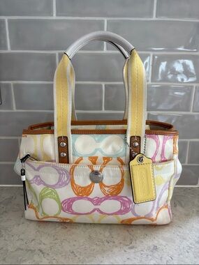 Y2K Coach Hampton Scribble Tote Bag F10673 Yellow